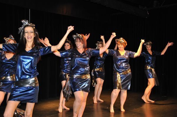 danse orientale  dimanche 037 34 600 450