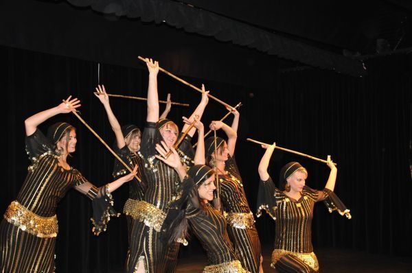 danse orientale  dimanche 312 46 600 450
